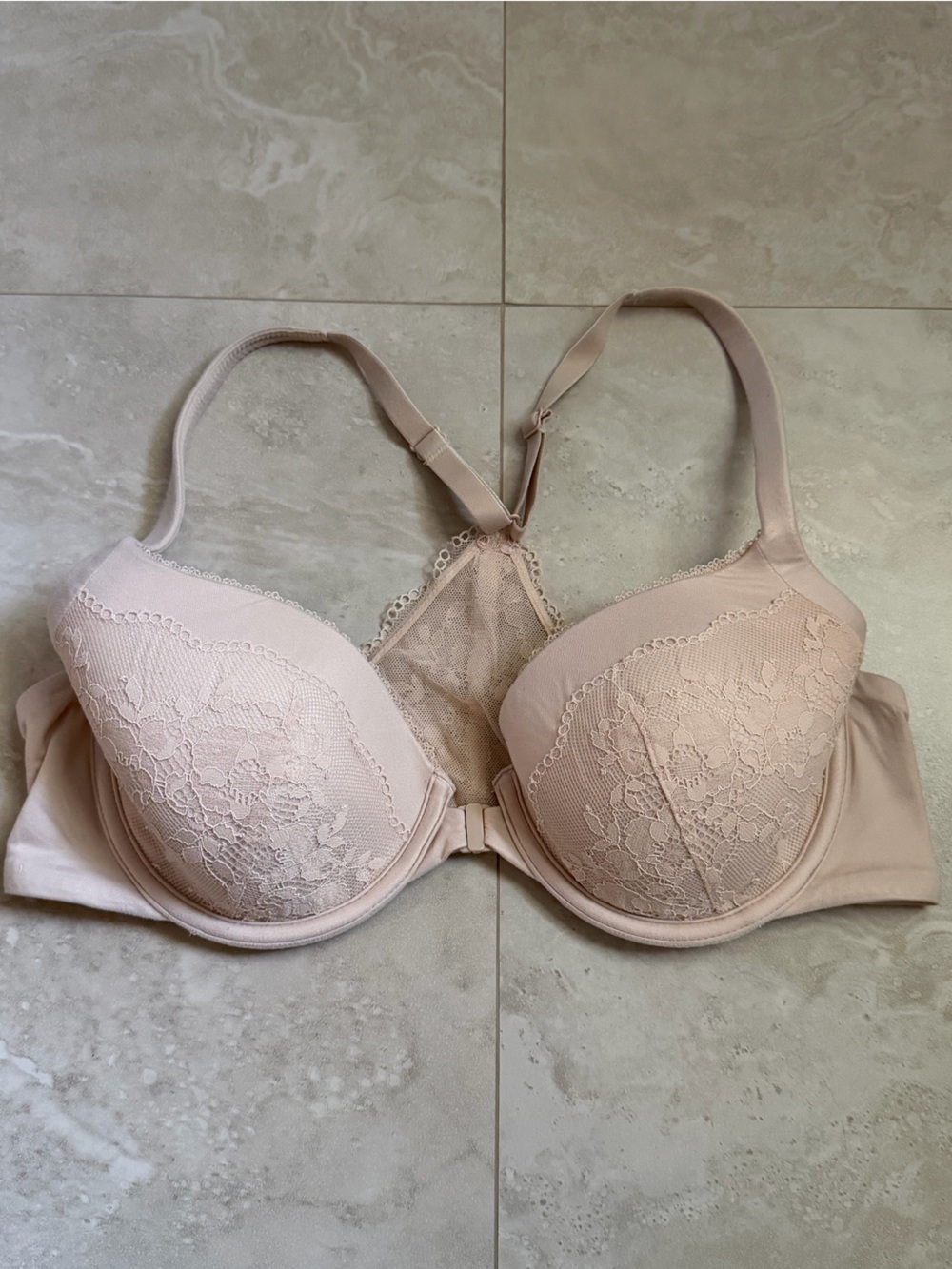 Body By Victoria Victoria's Secret Lace Convertible Bra - Light Beige